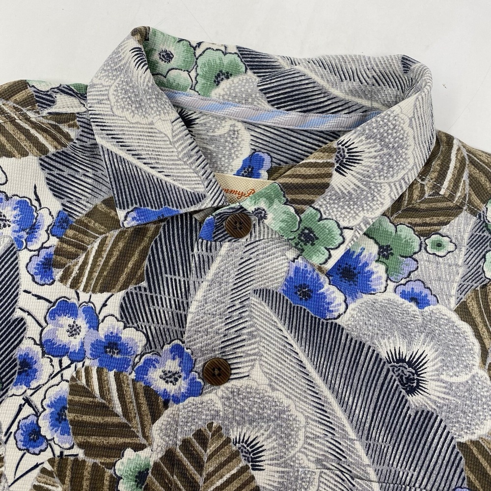 Tommy Bahama Button Up Shirt Mens Medium Multicolor Silk Tropical‎ Floral Leaf